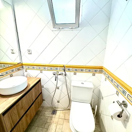 Luminous In A With Pool Apartamento